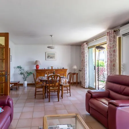 Bright 3 Near The Sea With Balcony Appartamento Six-Fours-les-Plages